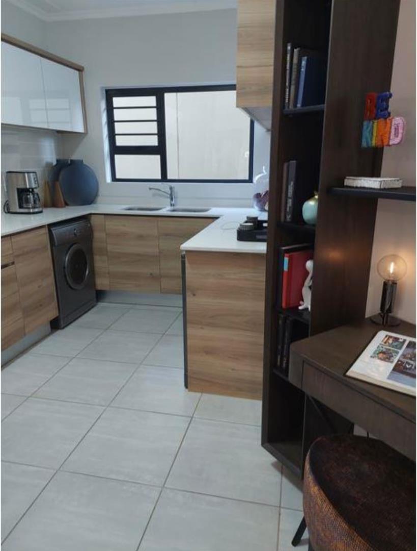 3 Bedroom Property for Sale in Waterfall Gauteng