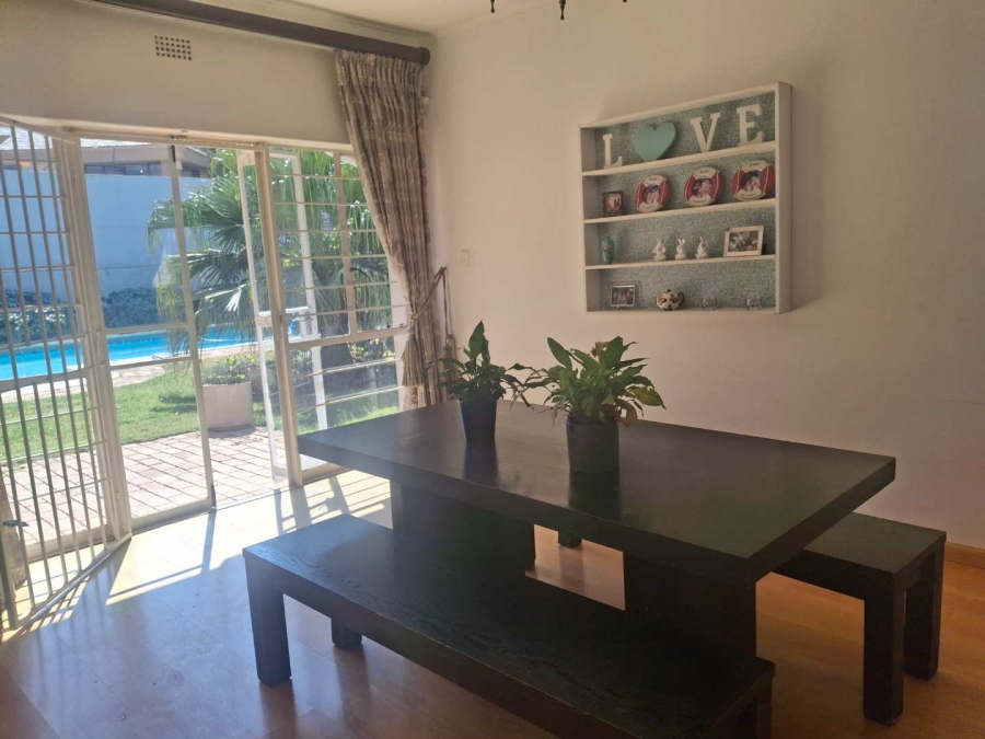 To Let 4 Bedroom Property for Rent in Illovo Gauteng