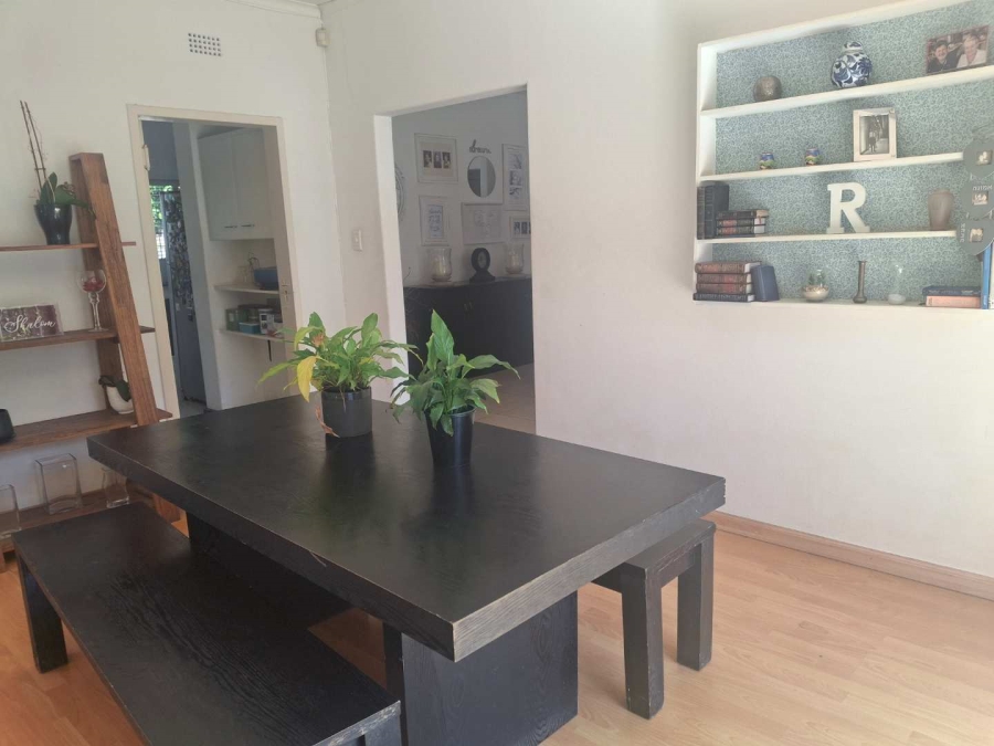 To Let 4 Bedroom Property for Rent in Illovo Gauteng
