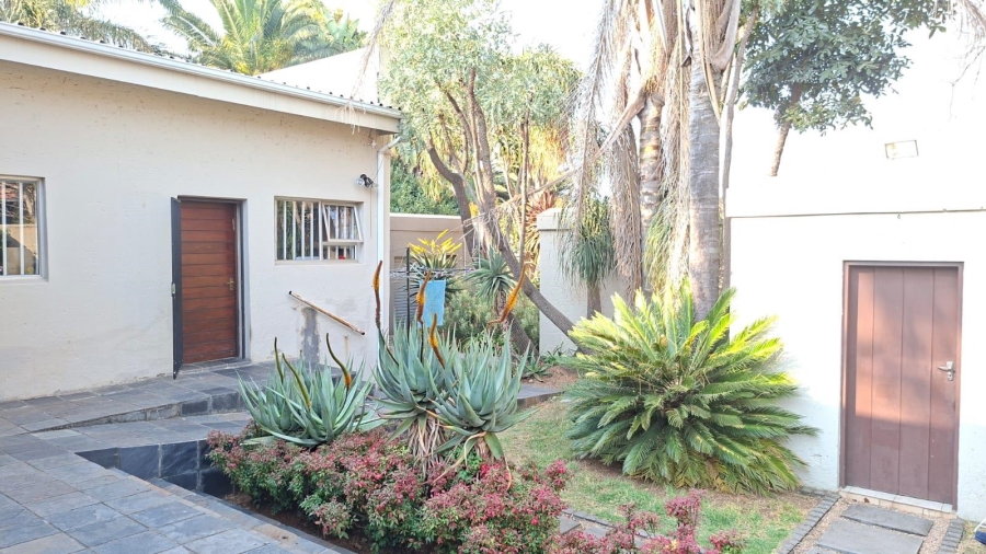 5 Bedroom Property for Sale in Sydenham Gauteng