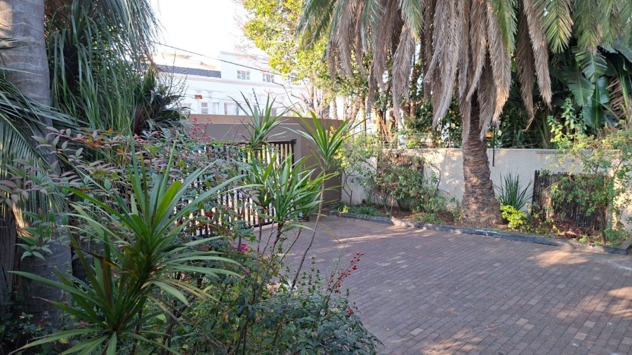 5 Bedroom Property for Sale in Sydenham Gauteng