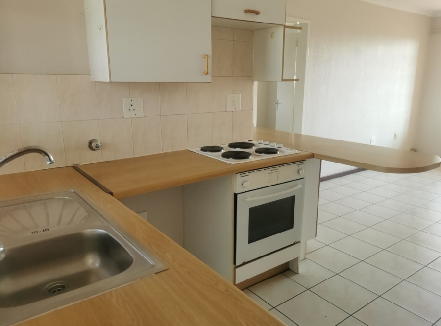 1 Bedroom Property for Sale in Elardus Park Gauteng