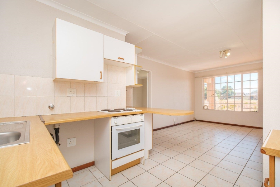 1 Bedroom Property for Sale in Elardus Park Gauteng