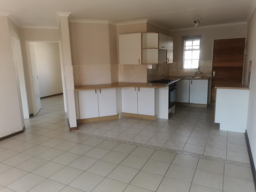 2 Bedroom Property for Sale in Elardus Park Gauteng