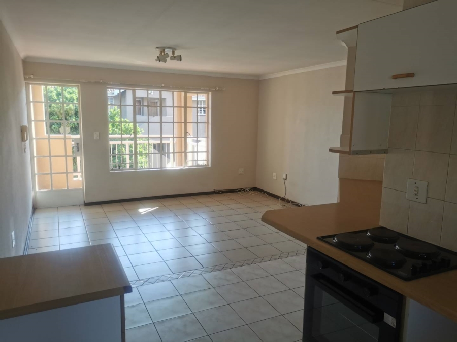 2 Bedroom Property for Sale in Elardus Park Gauteng