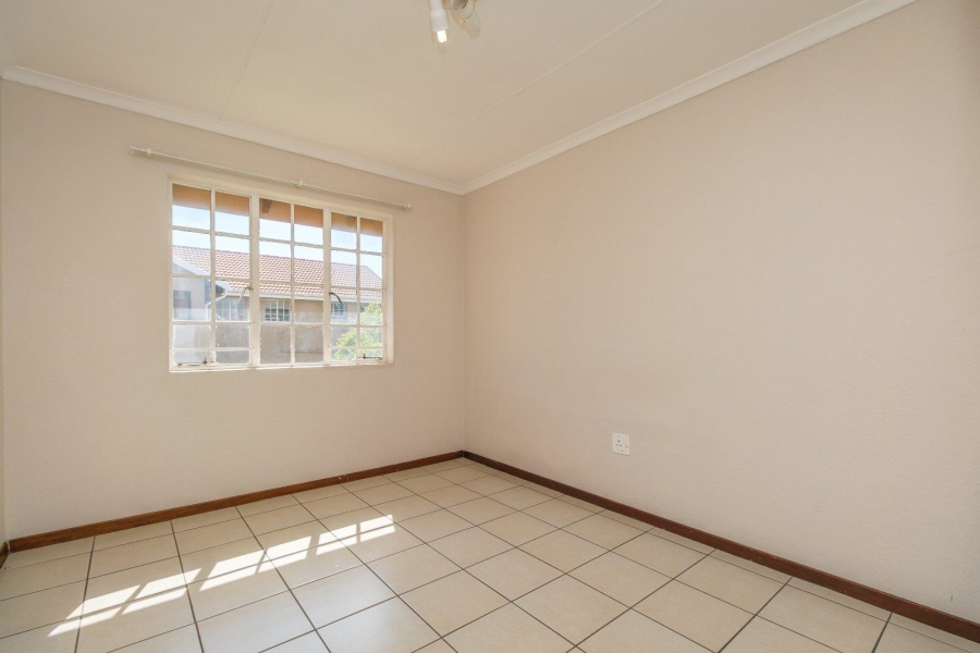 2 Bedroom Property for Sale in Elardus Park Gauteng