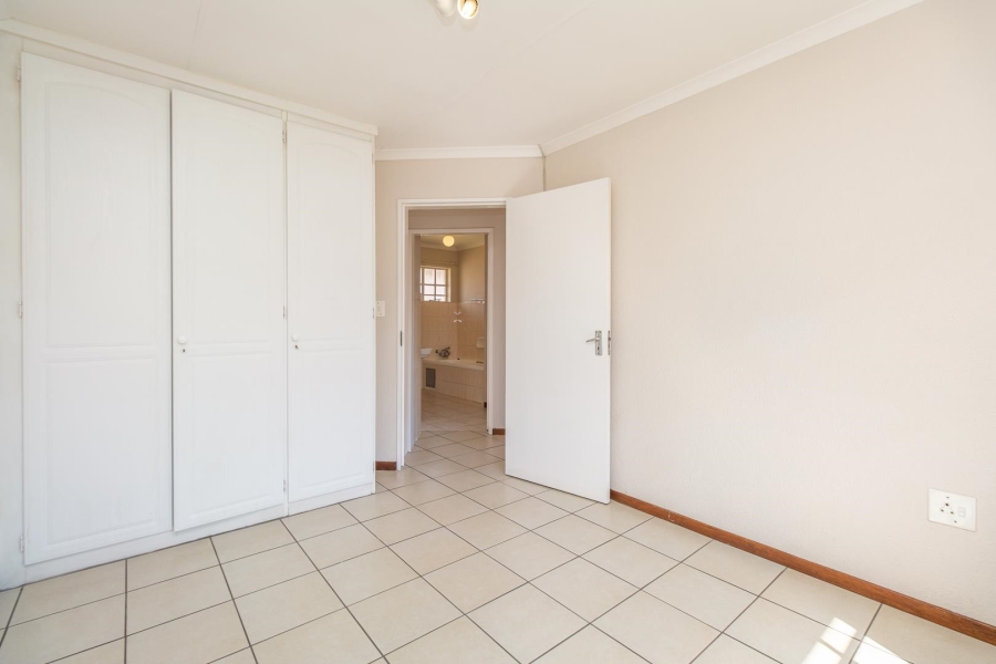 2 Bedroom Property for Sale in Elardus Park Gauteng