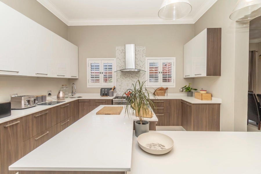 4 Bedroom Property for Sale in Kyalami Estates Gauteng