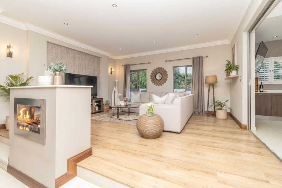 4 Bedroom Property for Sale in Kyalami Estates Gauteng