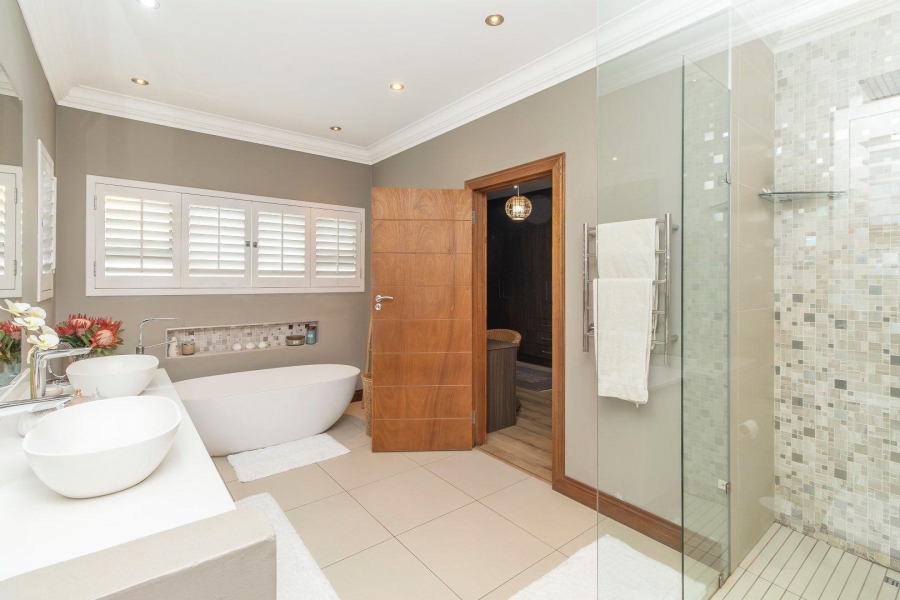 4 Bedroom Property for Sale in Kyalami Estates Gauteng