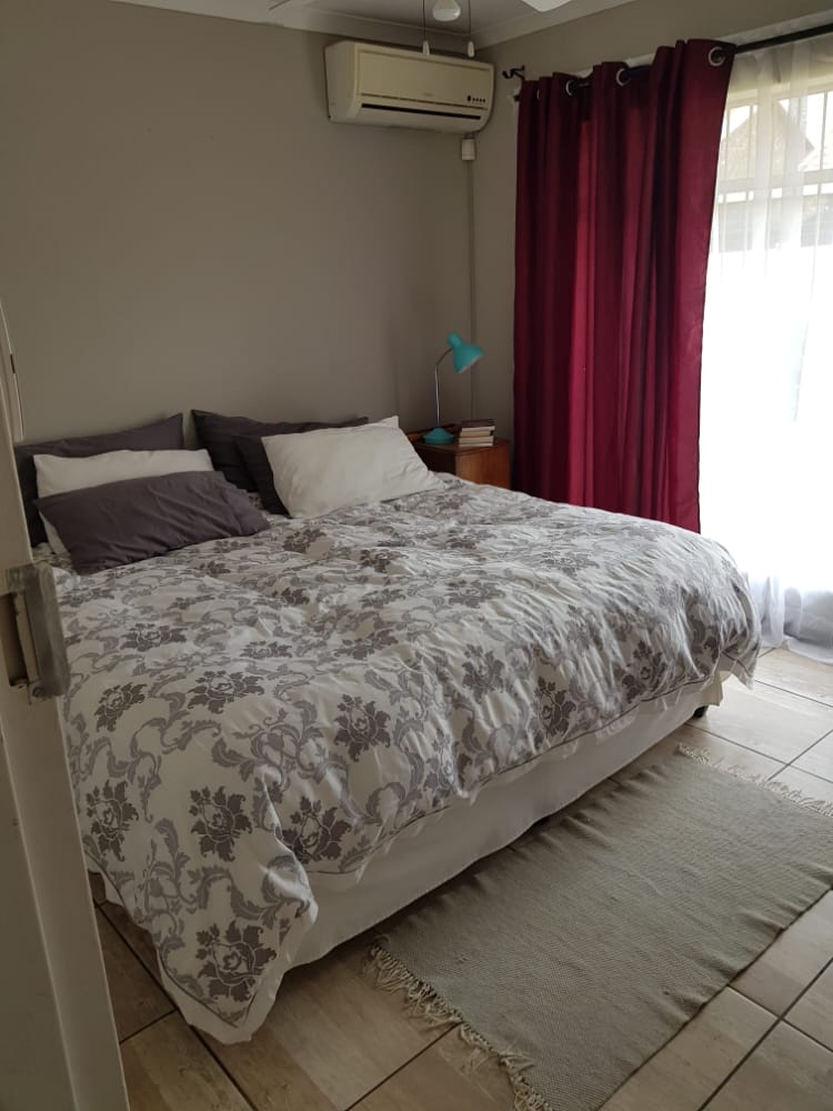 To Let 2 Bedroom Property for Rent in Risiville Gauteng