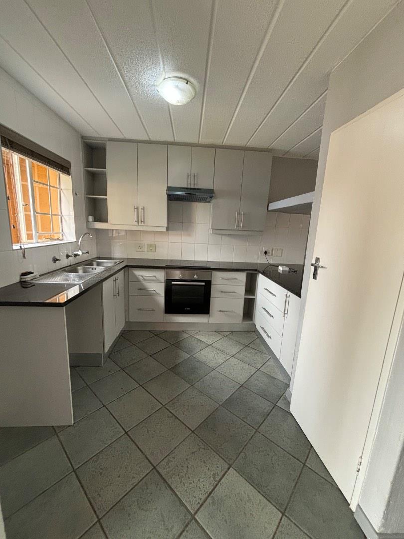 To Let 2 Bedroom Property for Rent in Moreleta Park Gauteng