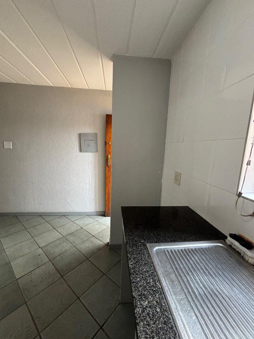 To Let 2 Bedroom Property for Rent in Moreleta Park Gauteng