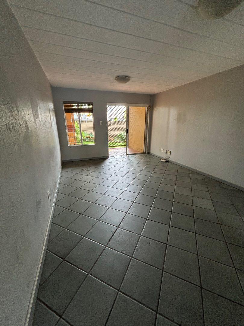 To Let 2 Bedroom Property for Rent in Moreleta Park Gauteng