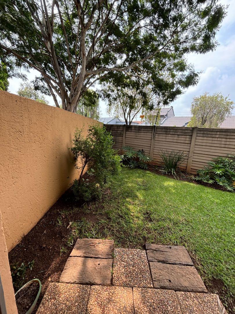 To Let 2 Bedroom Property for Rent in Moreleta Park Gauteng