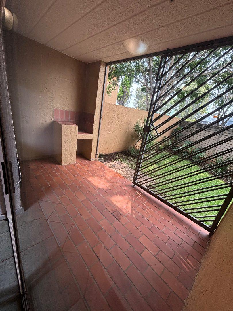 To Let 2 Bedroom Property for Rent in Moreleta Park Gauteng
