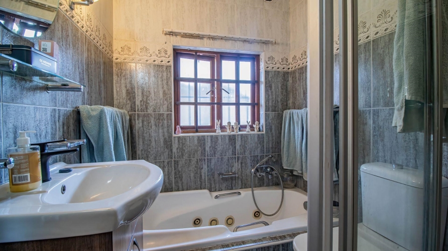 2 Bedroom Property for Sale in Turffontein Gauteng