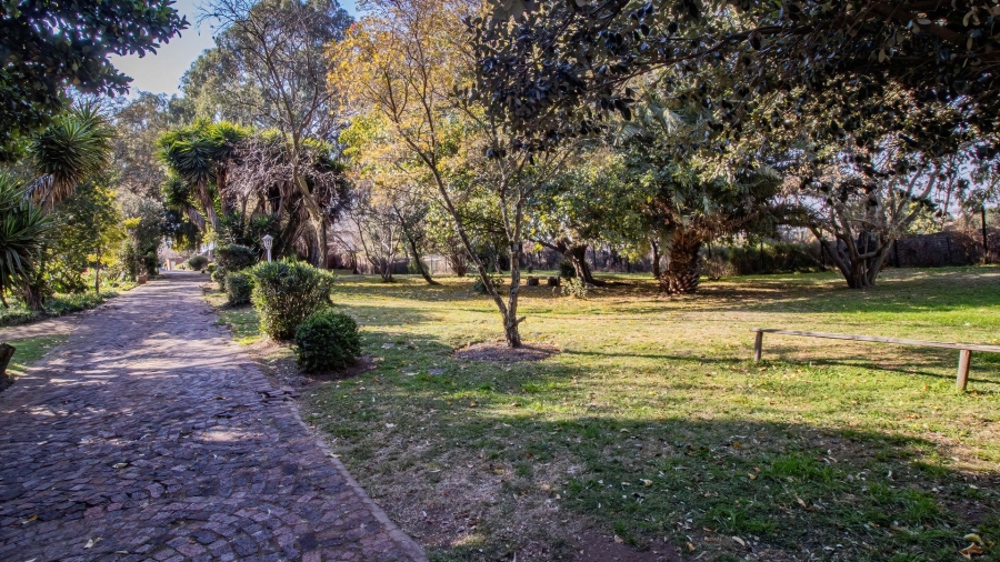 2 Bedroom Property for Sale in Turffontein Gauteng