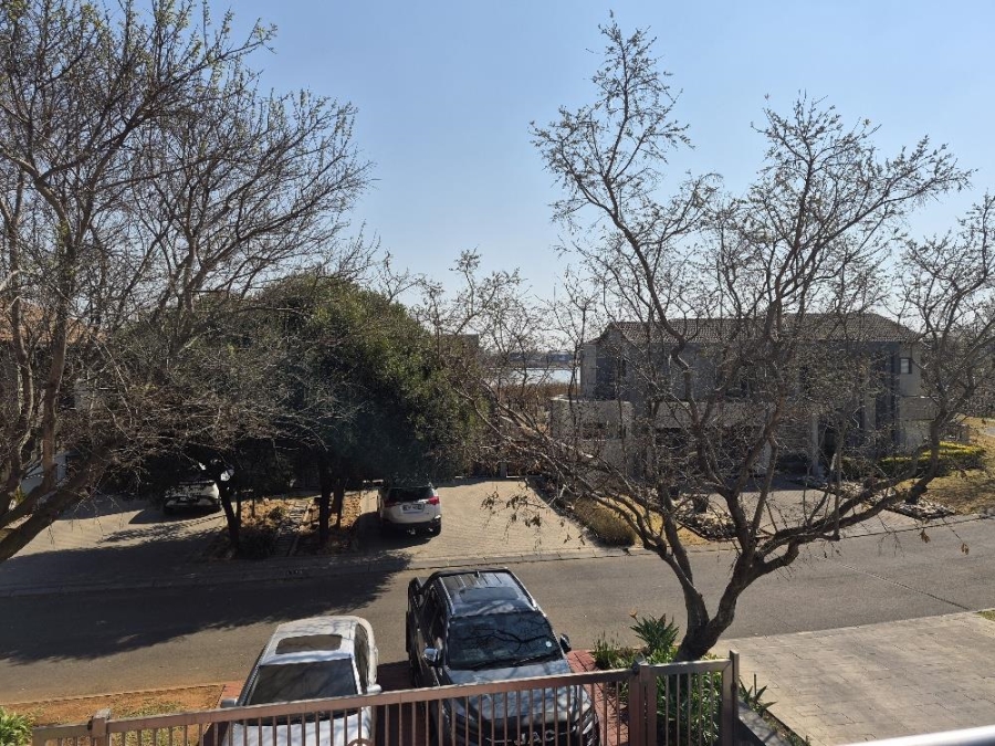 5 Bedroom Property for Sale in Parkhaven Gauteng