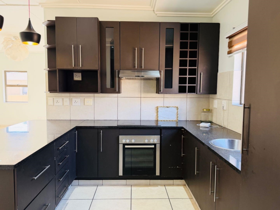 3 Bedroom Property for Sale in Kyalami Hills Gauteng