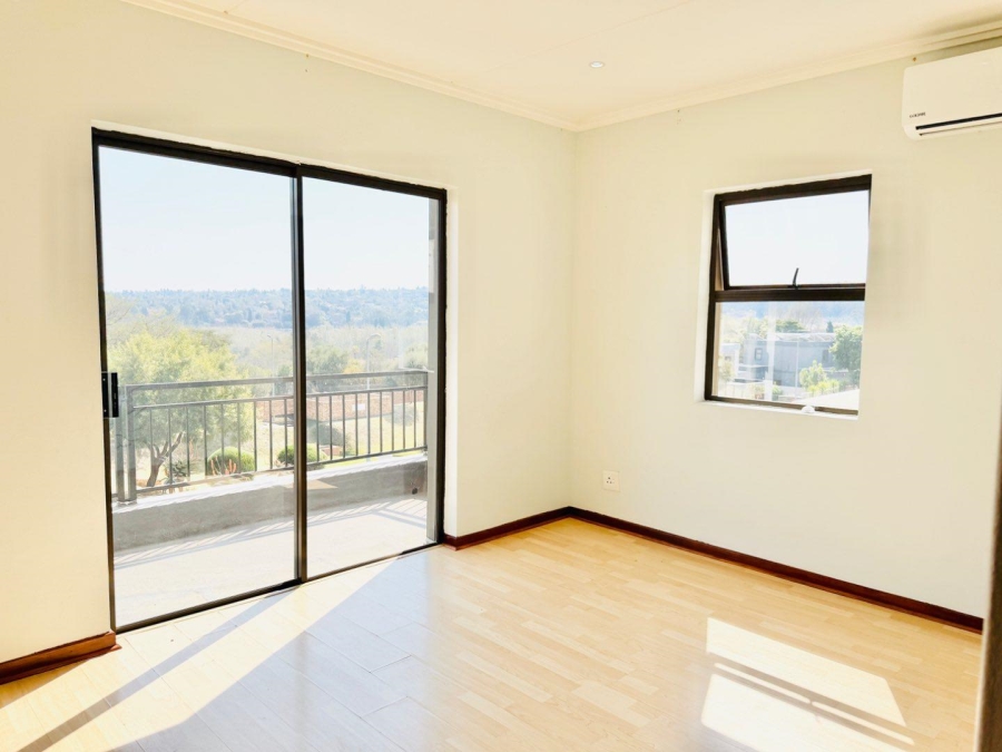 3 Bedroom Property for Sale in Kyalami Hills Gauteng