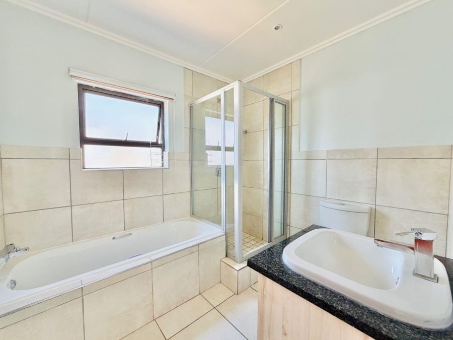 3 Bedroom Property for Sale in Kyalami Hills Gauteng