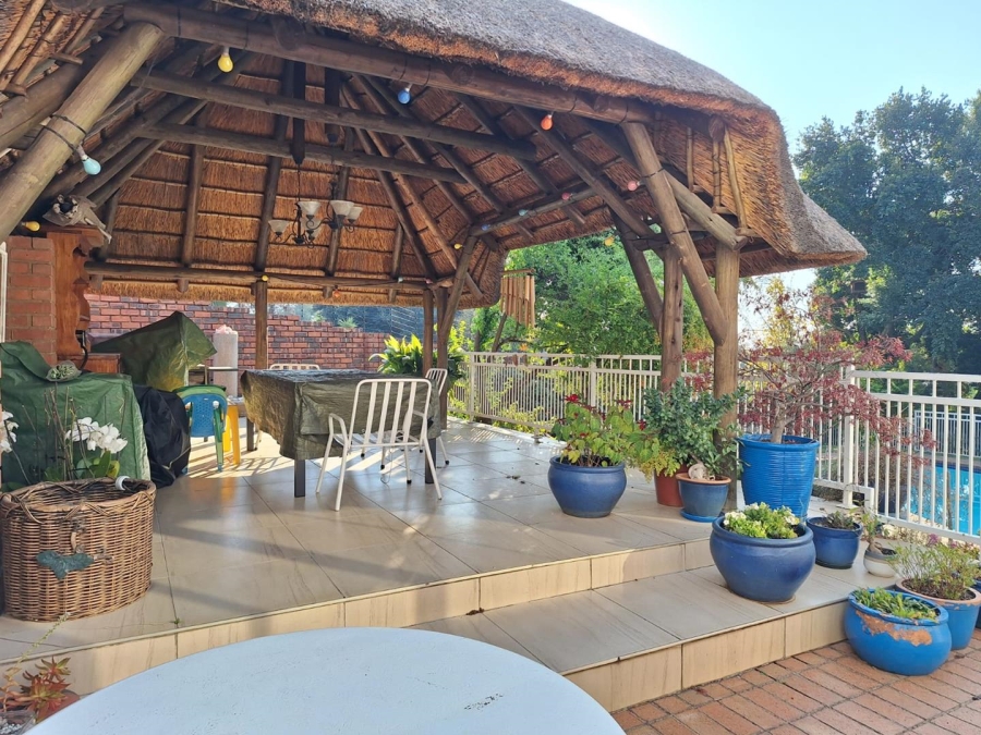 To Let 3 Bedroom Property for Rent in Fairland Gauteng