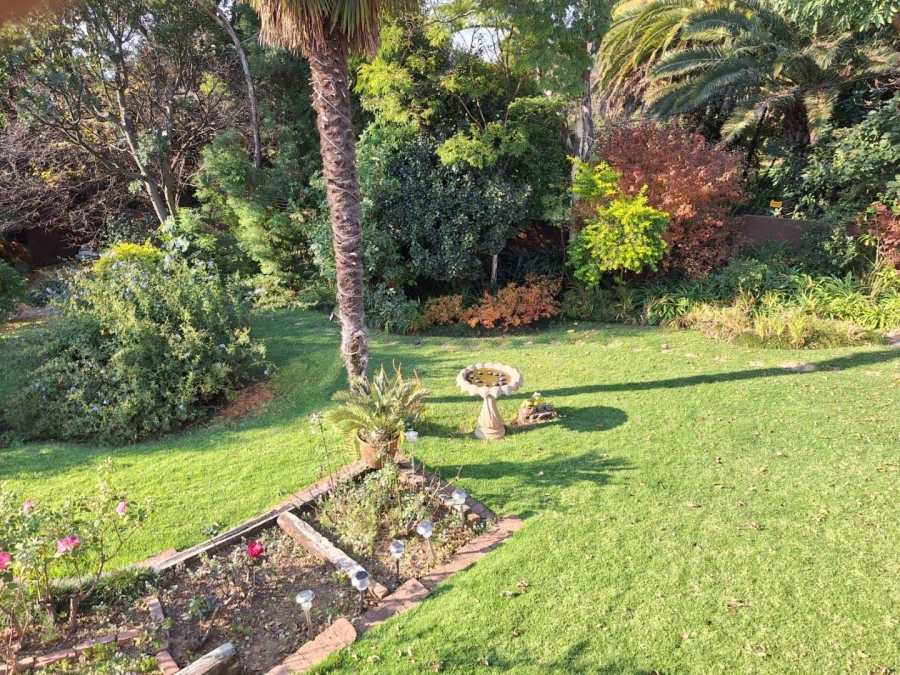 To Let 3 Bedroom Property for Rent in Fairland Gauteng