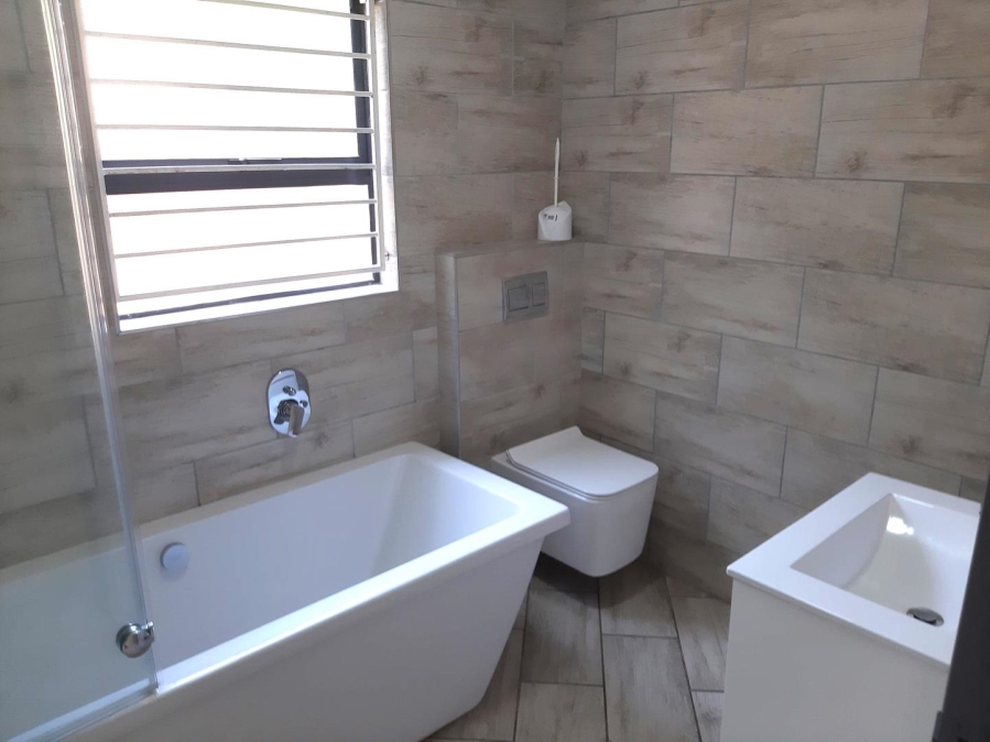 To Let 2 Bedroom Property for Rent in Randpark Ext 2 Gauteng