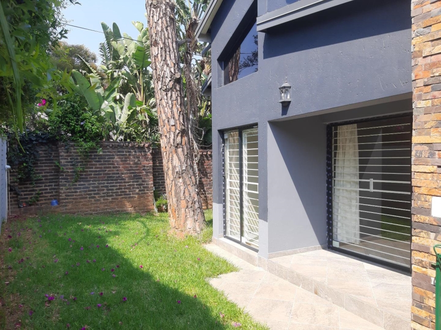 To Let 2 Bedroom Property for Rent in Randpark Ext 2 Gauteng