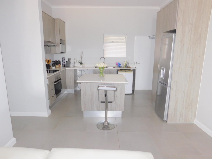 To Let 2 Bedroom Property for Rent in Morningside Gauteng