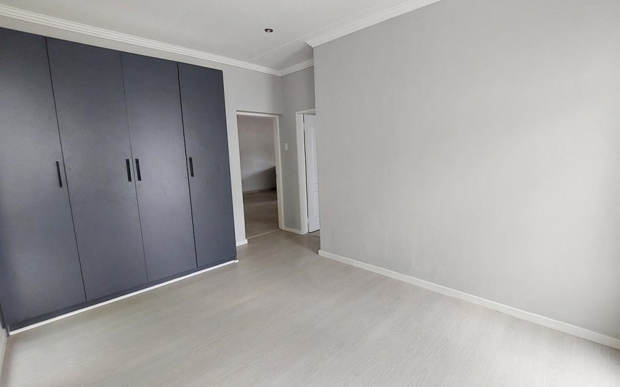 To Let 2 Bedroom Property for Rent in Bryanston Gauteng