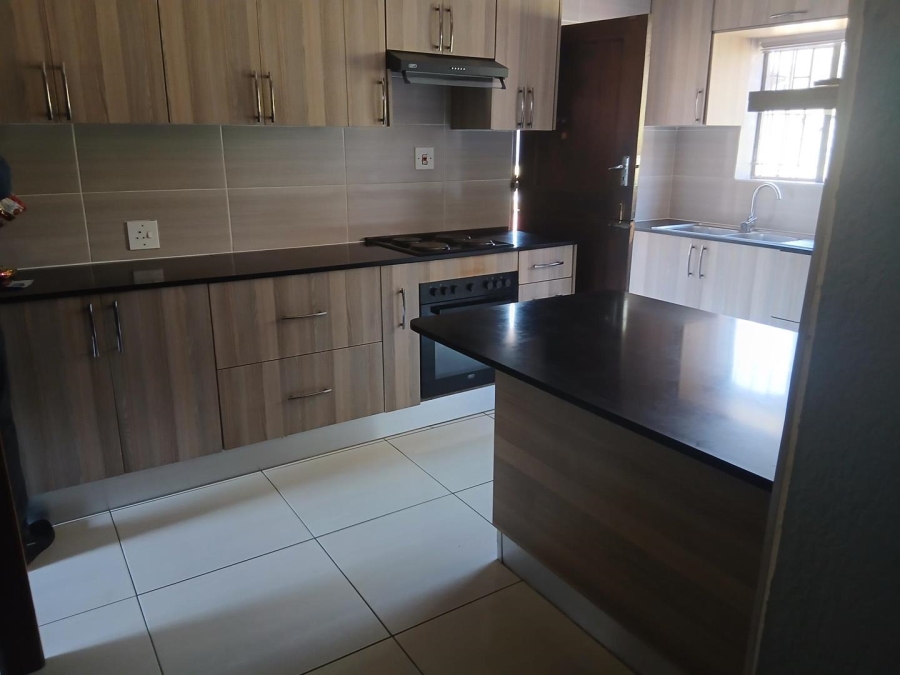 4 Bedroom Property for Sale in Norkem Park Gauteng