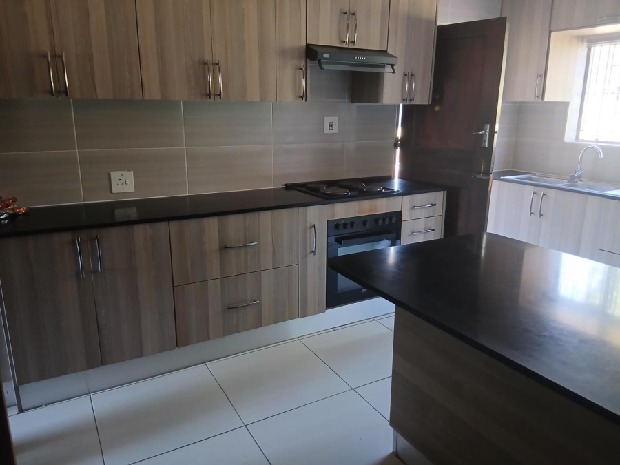 4 Bedroom Property for Sale in Norkem Park Gauteng