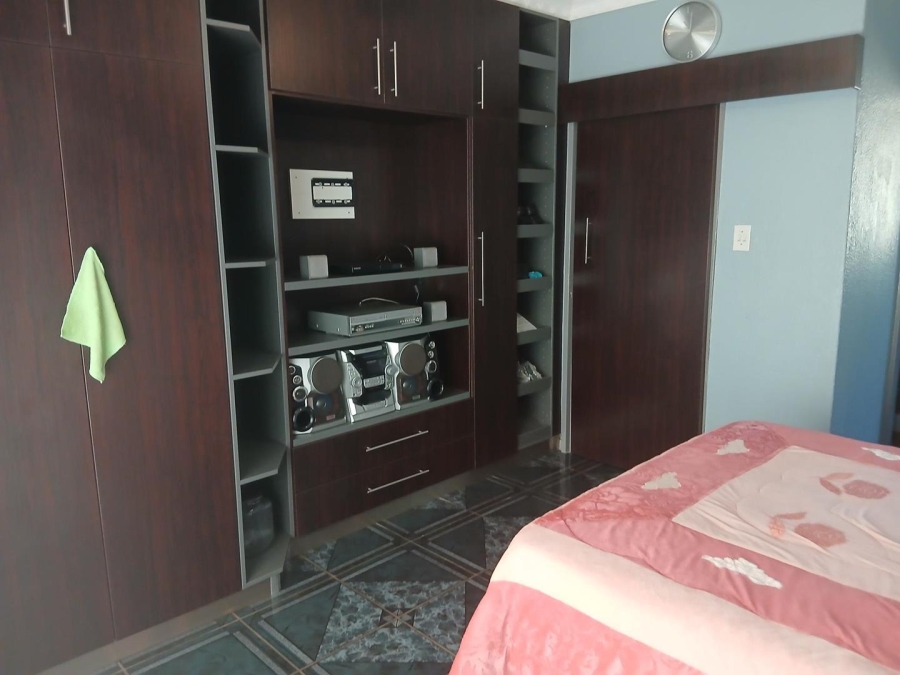 4 Bedroom Property for Sale in Norkem Park Gauteng