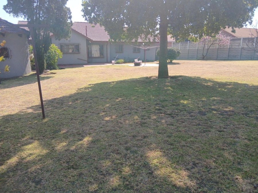 4 Bedroom Property for Sale in Norkem Park Gauteng