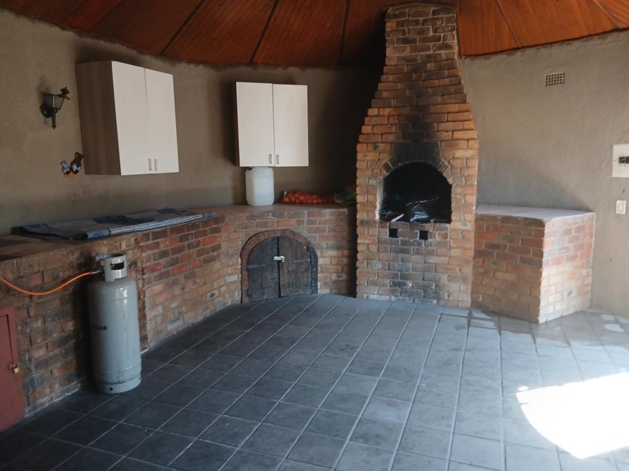 4 Bedroom Property for Sale in Norkem Park Gauteng