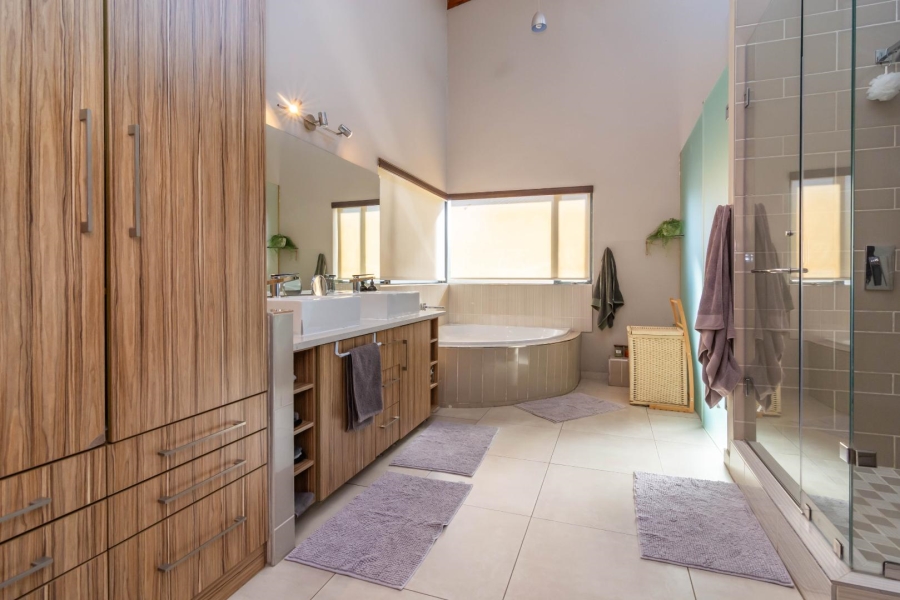 3 Bedroom Property for Sale in Homes Haven Gauteng