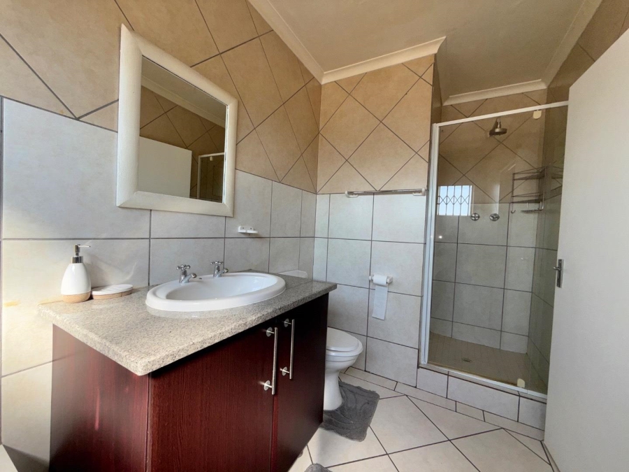 2 Bedroom Property for Sale in Meyersdal Gauteng