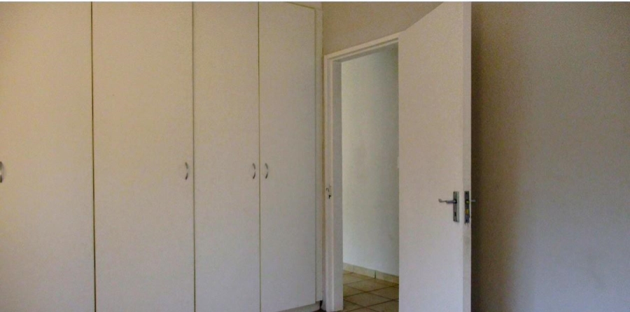 2 Bedroom Property for Sale in Meredale Gauteng