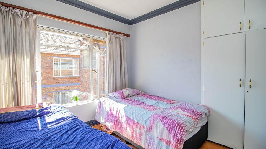 2 Bedroom Property for Sale in Beyerspark Gauteng