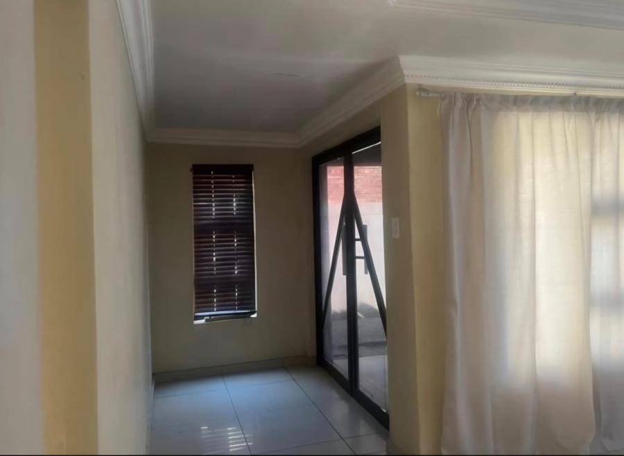 4 Bedroom Property for Sale in Mamelodi Gauteng