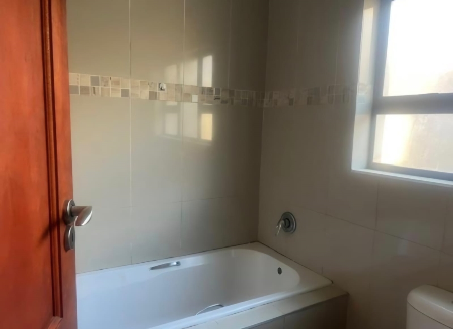4 Bedroom Property for Sale in Mamelodi Gauteng
