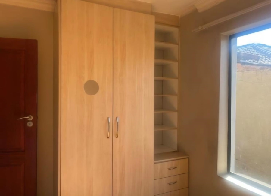 4 Bedroom Property for Sale in Mamelodi Gauteng