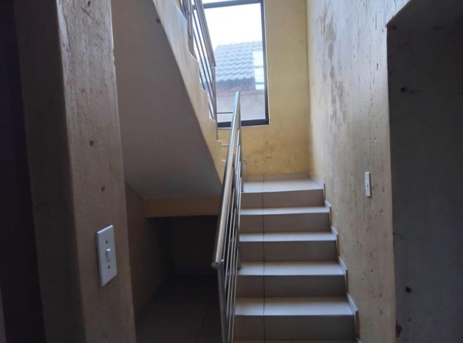 4 Bedroom Property for Sale in Mamelodi Gauteng