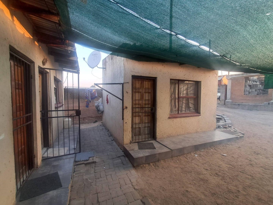 16 Bedroom Property for Sale in Ivory Park Gauteng