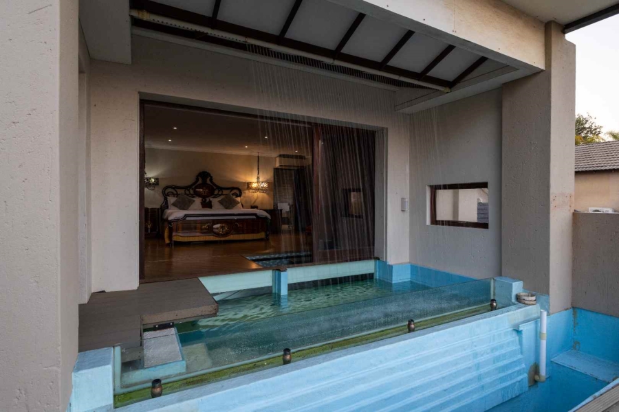 9 Bedroom Property for Sale in Waterkloof Ridge Gauteng