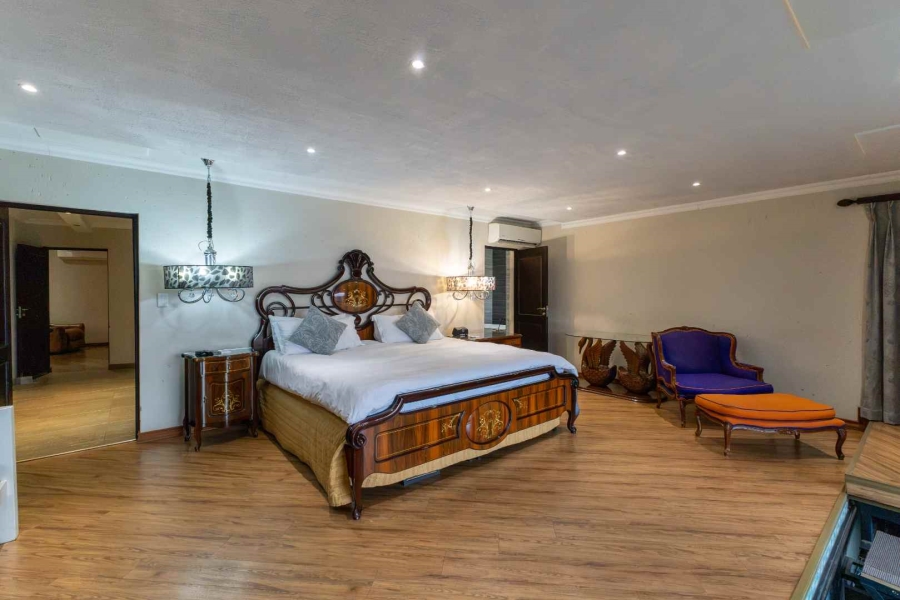 9 Bedroom Property for Sale in Waterkloof Ridge Gauteng