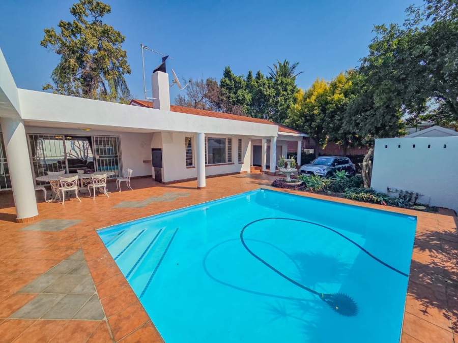 To Let 4 Bedroom Property for Rent in Brooklyn Gauteng