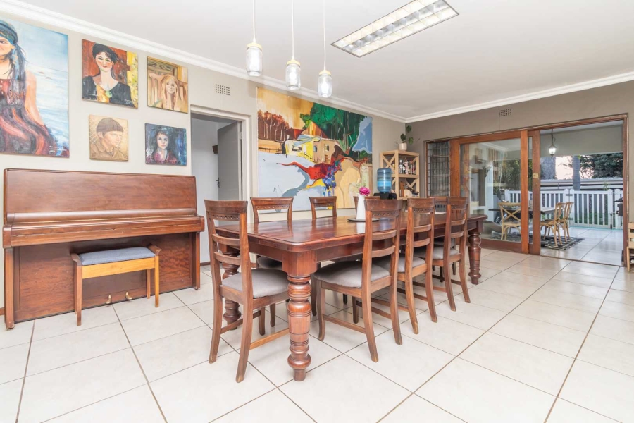 6 Bedroom Property for Sale in Robin Hills Gauteng